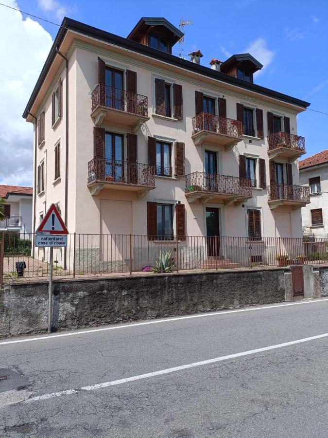 Monte Rosa Studios Invorio Inferiore Buitenkant foto